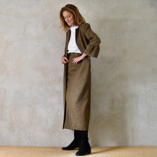the delany coat in green-orange tiger eye tweed image 1