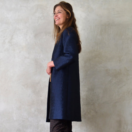 the garnett coat in dark navy bubble brocade image 6