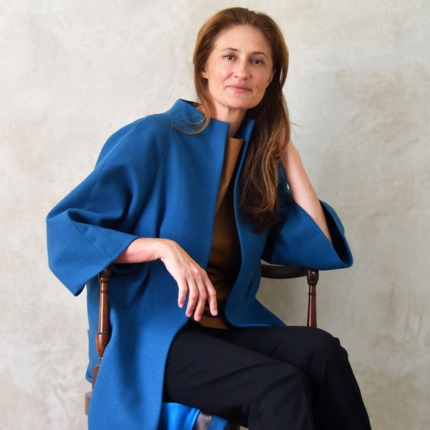 the frink in petrol blue merino flannel image 7