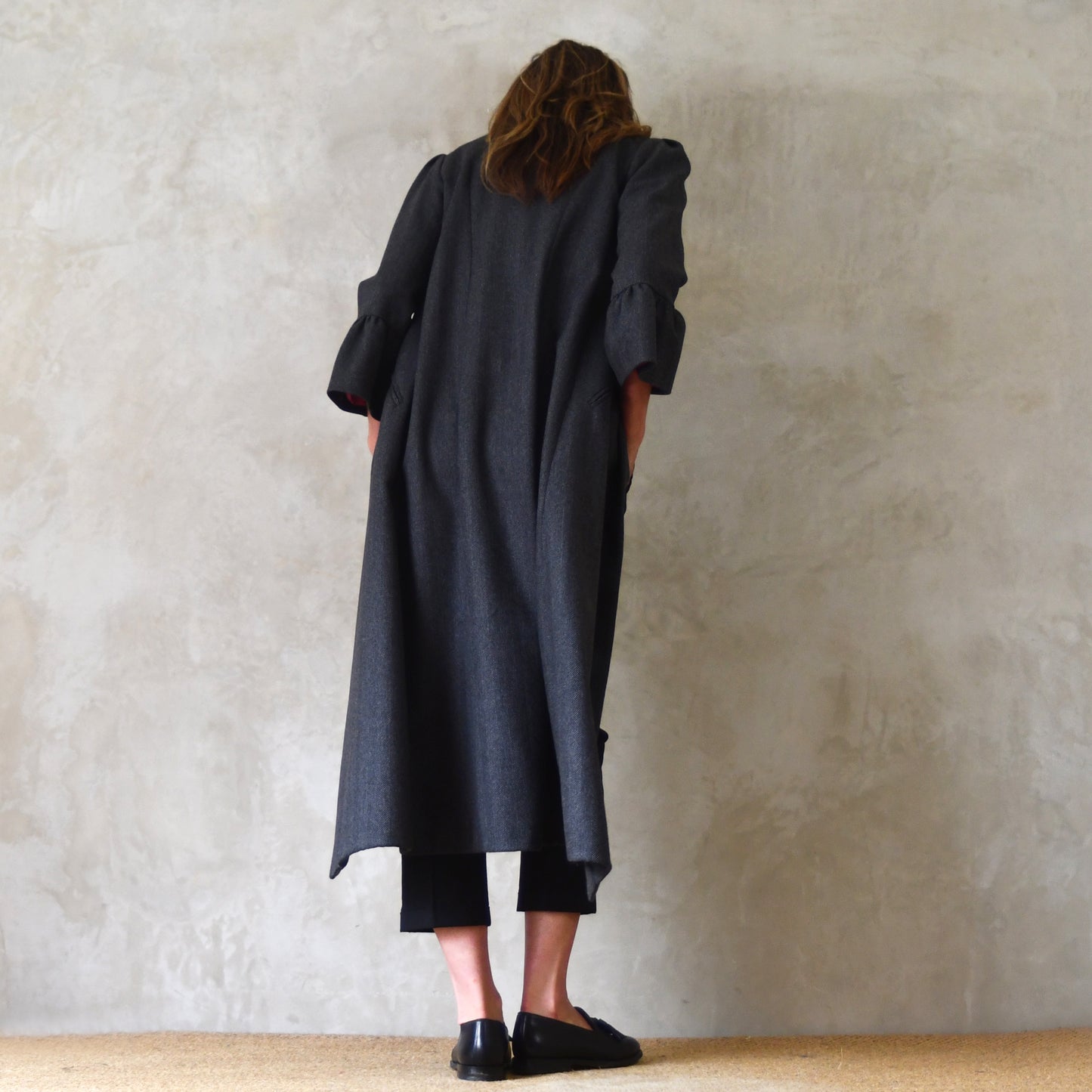 the delany coat in charcoal cashmere-lambswool herringbone flannel image 10