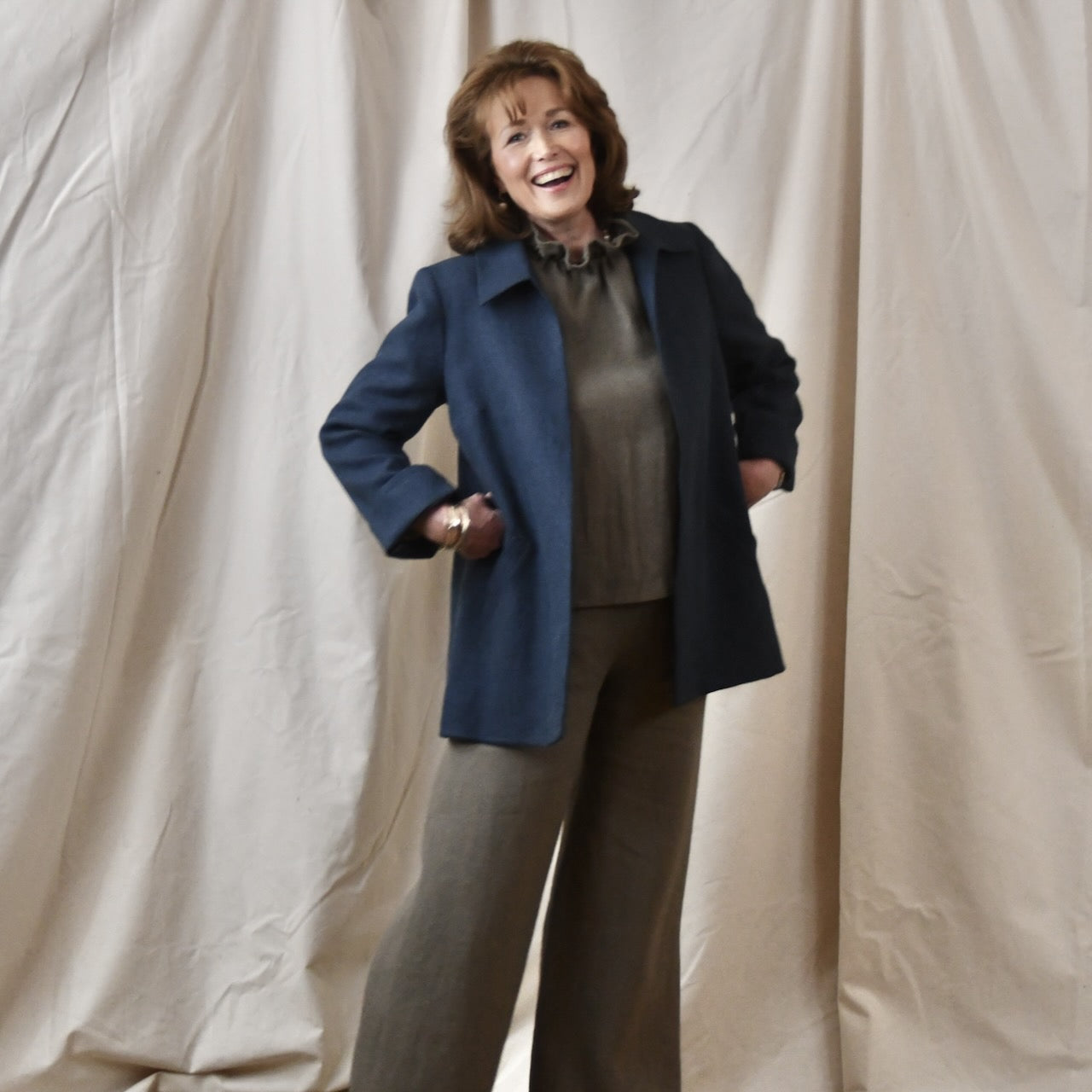 Navy Swing Jacket in Irish Linen. Easy and elegant jacket with cuff detail, slant pockets and a wide neck. Handmade in Britain.