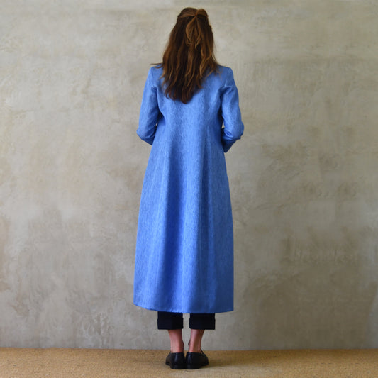 10 – Fitted Hourglass Coat in Silk Mix Brocade. A Fitted Spring-Summer Brocade Coat perfect for Royal Ascot, Spring Weddings and other Formal Occasions. This investment piece will also wear well at work. Handmade in Britain. Rear View.