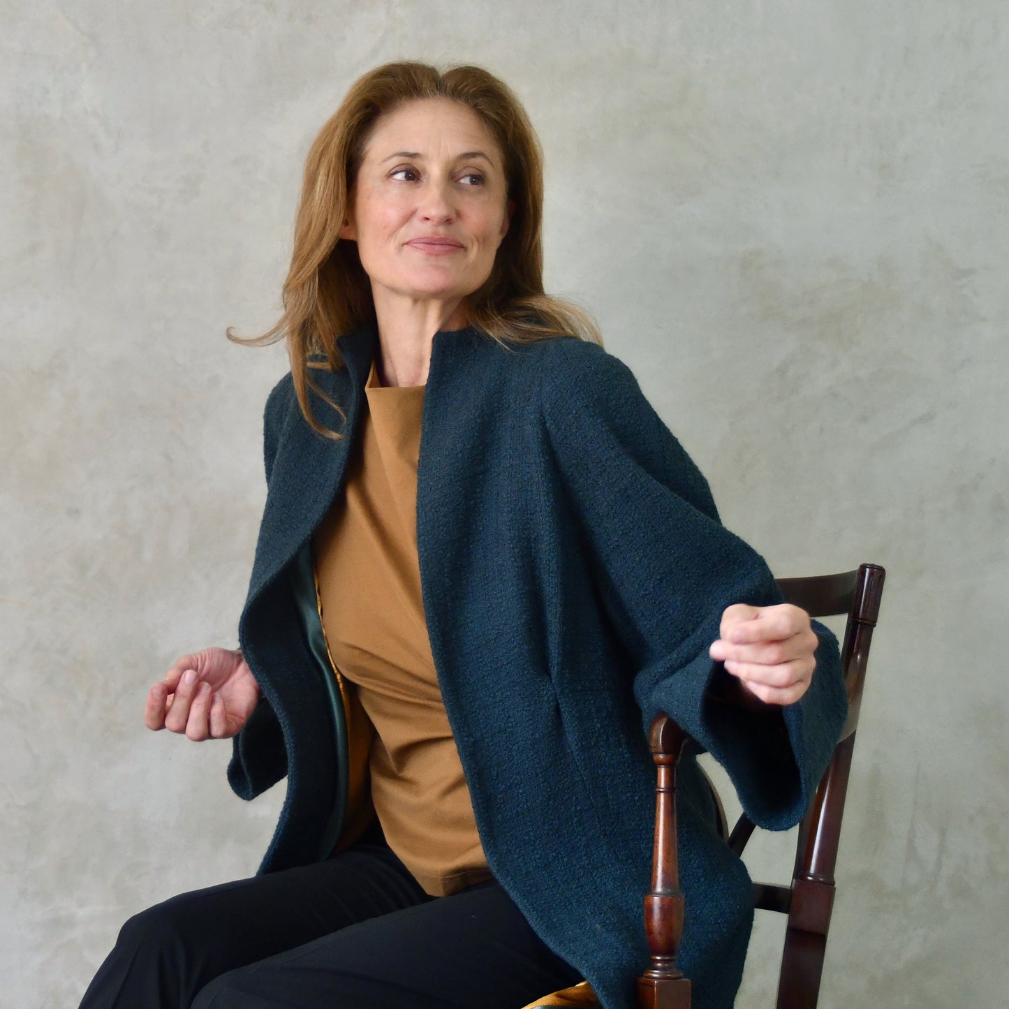 the long frink in bottle green wool boucle image 9