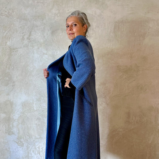 the burlison in iridescent blue boucle image 1