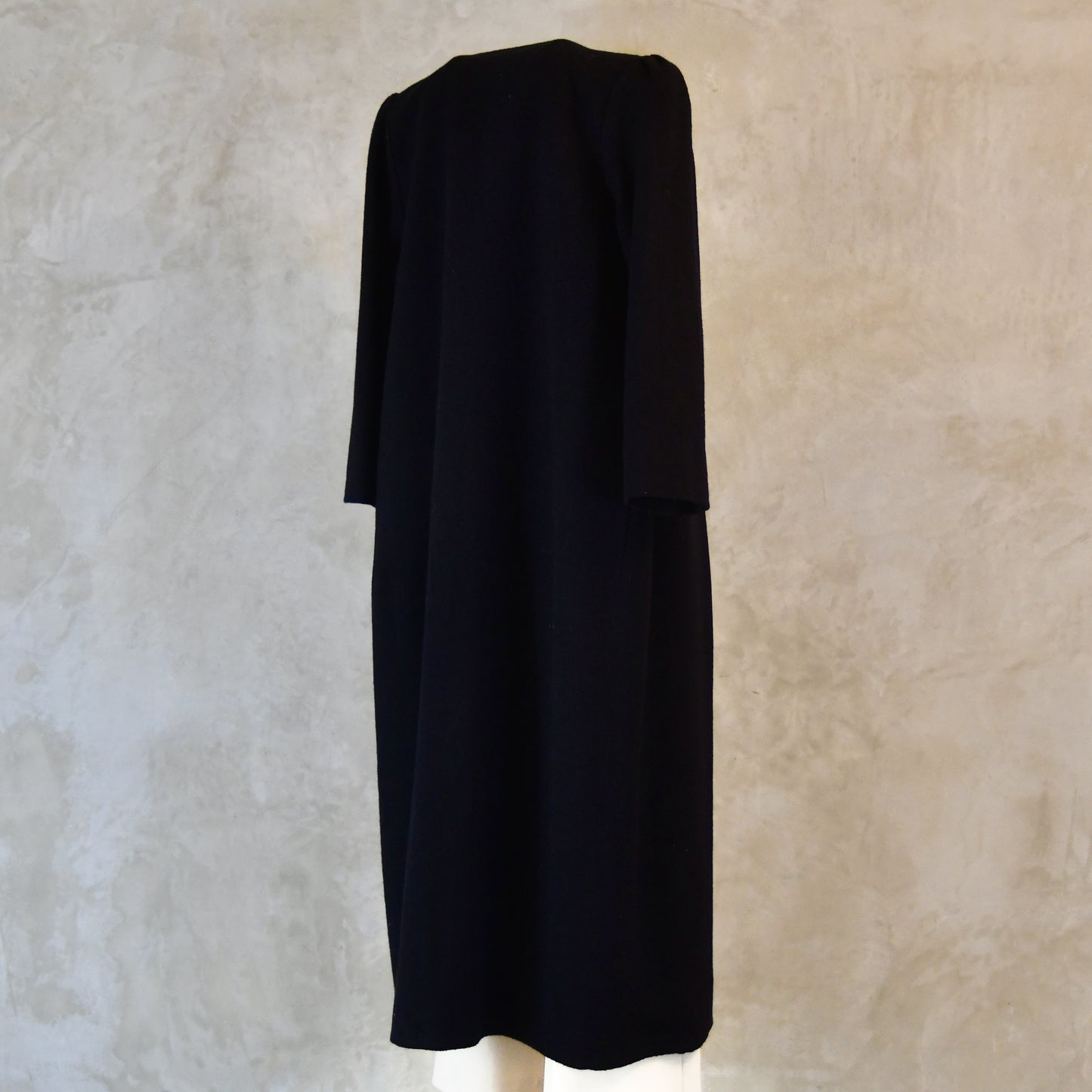 the nicholson in very dark navy light wool bouclé image 2