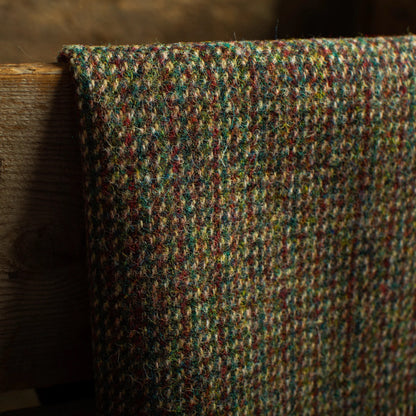 the clayton cape in harris tweed image 5