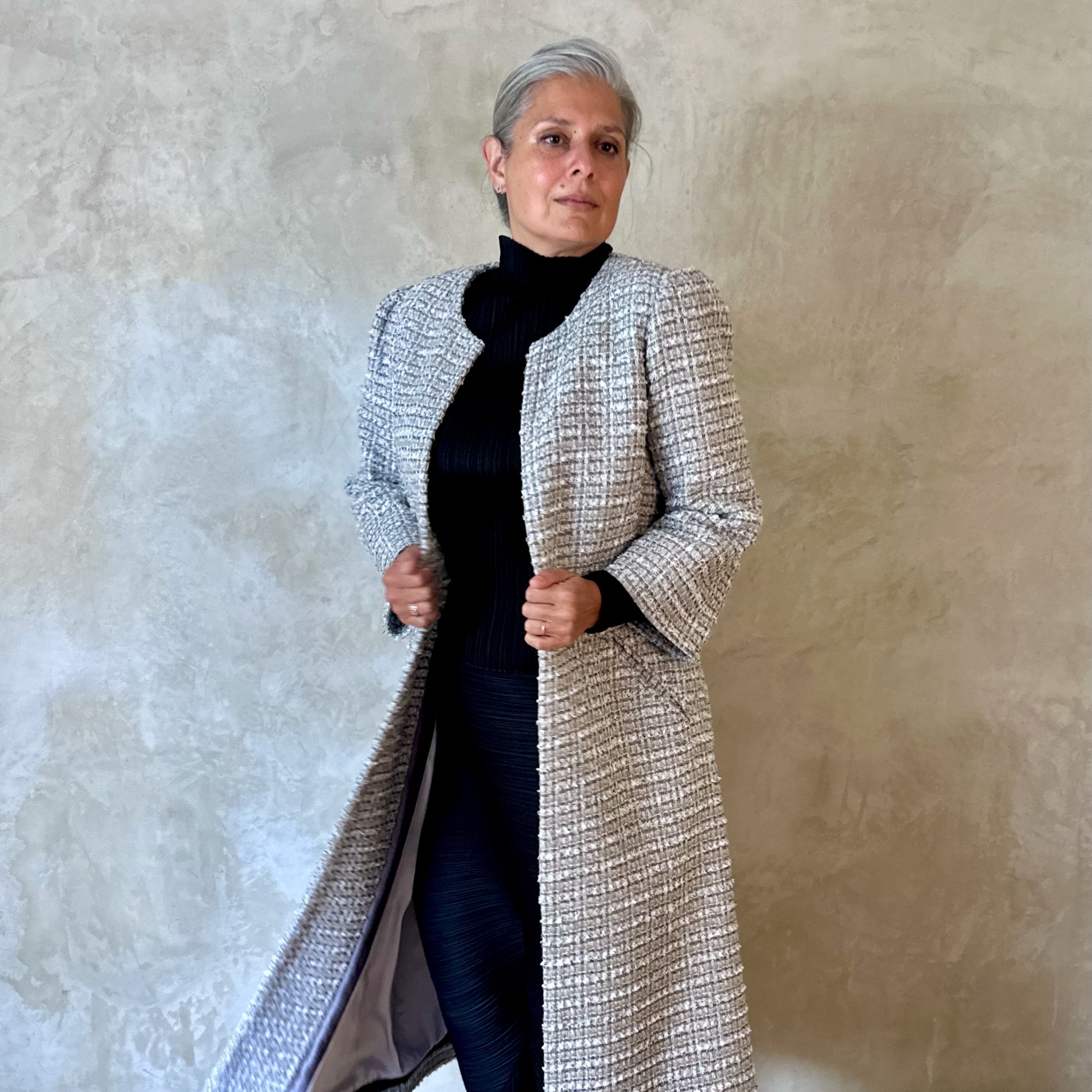 the burlison in silver mix boucle image 7