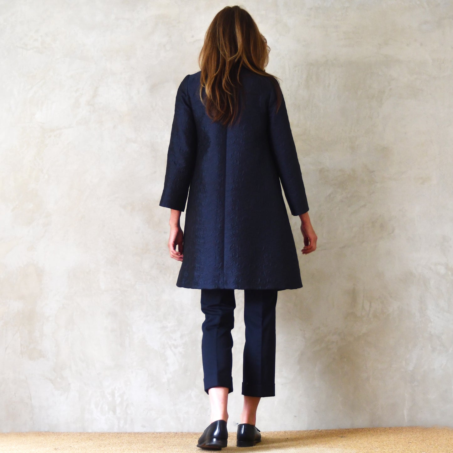 the garnett coat in dark navy bubble brocade image 14