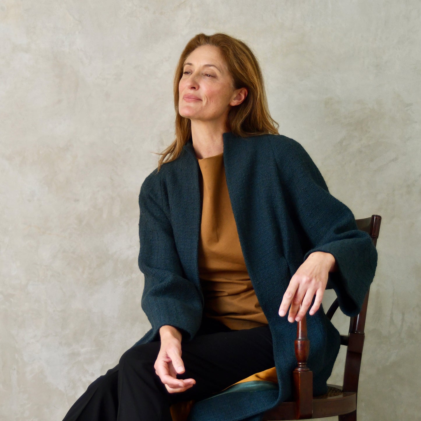 the long frink in bottle green wool boucle image 8