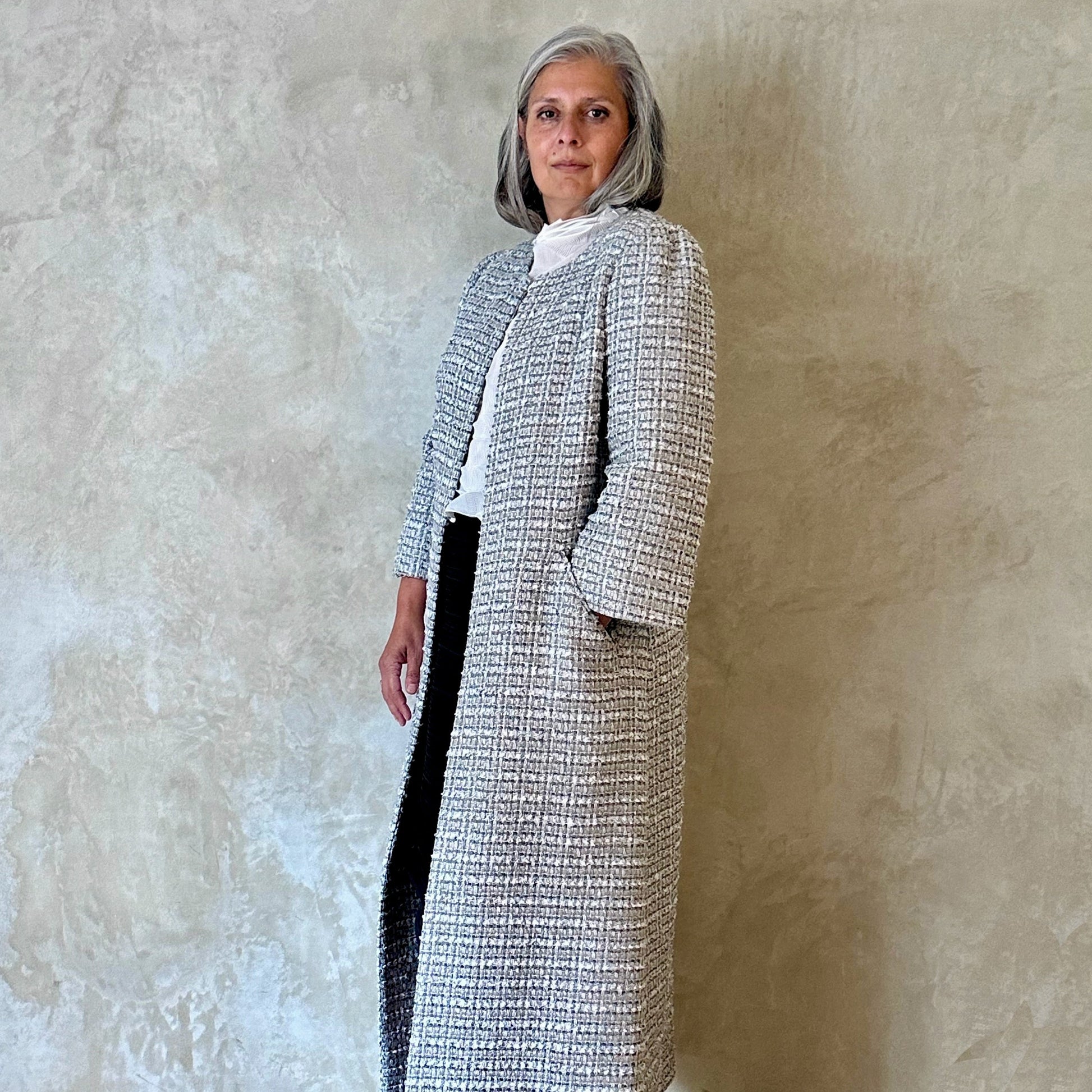 the burlison in silver mix boucle image 1