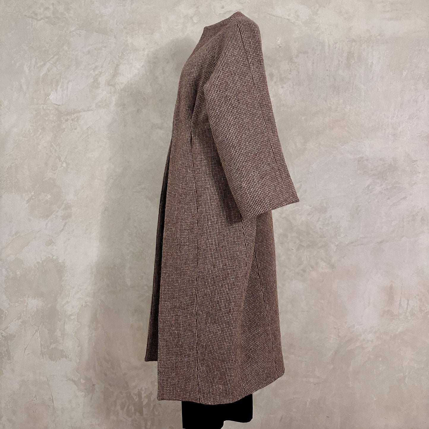 the long frink in small brown check lovat tweed image 8