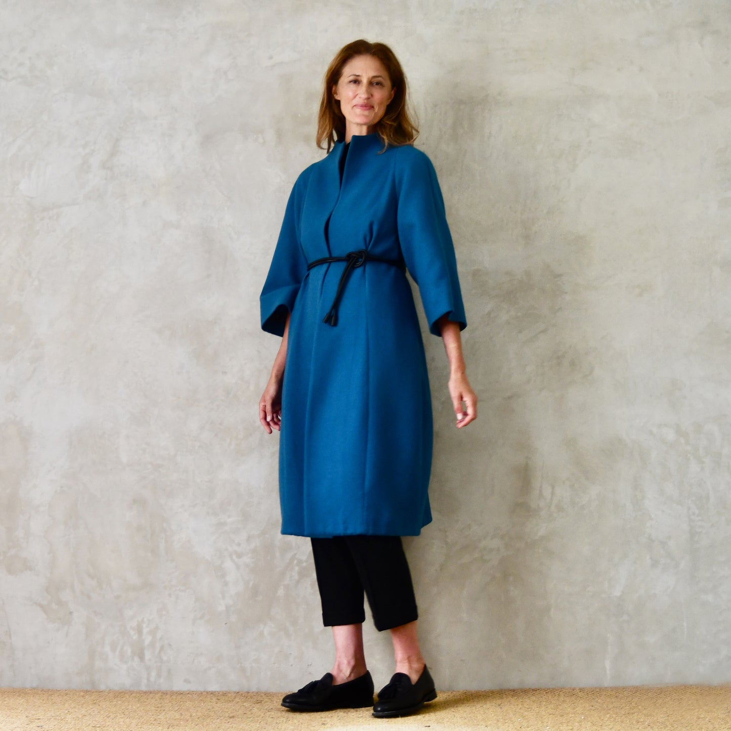 the frink in petrol blue merino flannel image 3