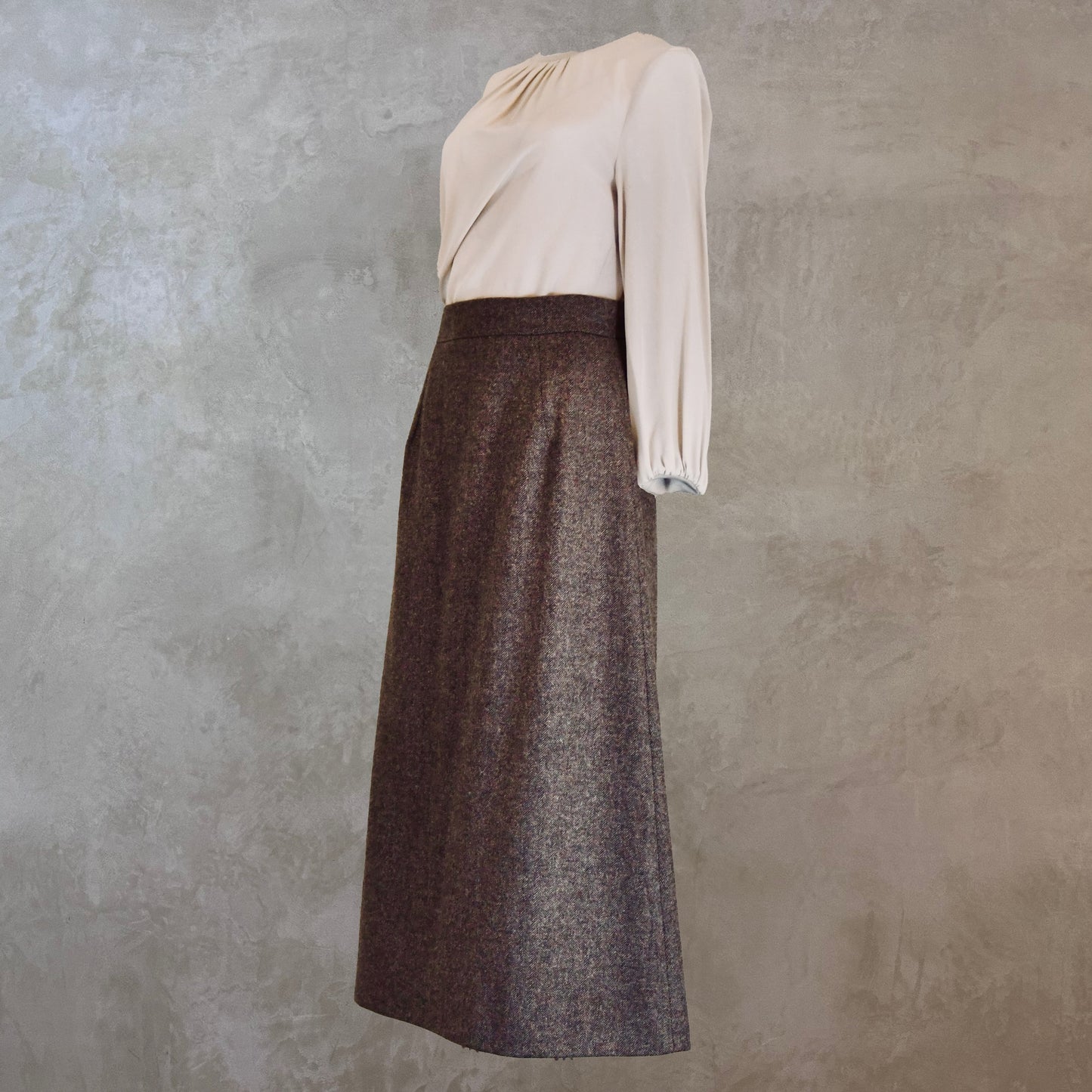 the waisted a-line skirt by elyan for ednerat in wool image 5