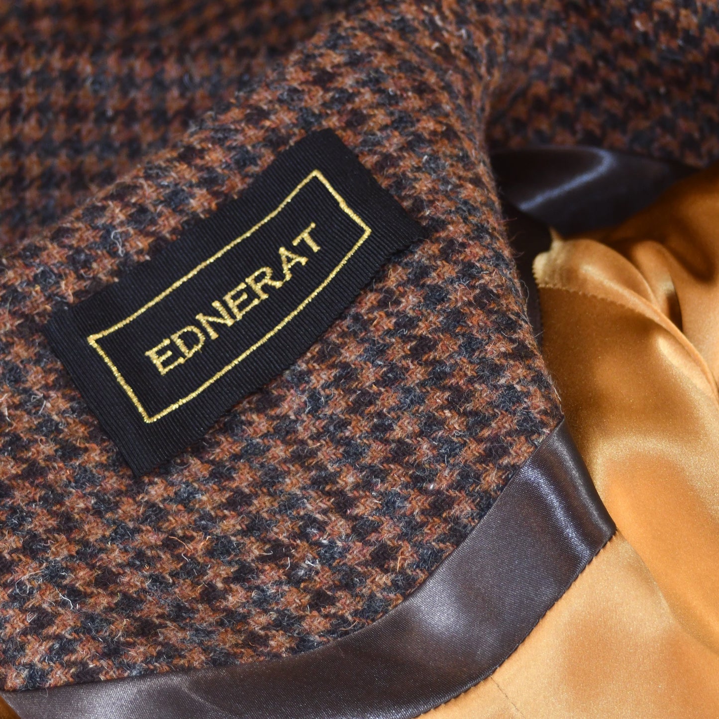 the long frink in dark check lovat tweed image 11