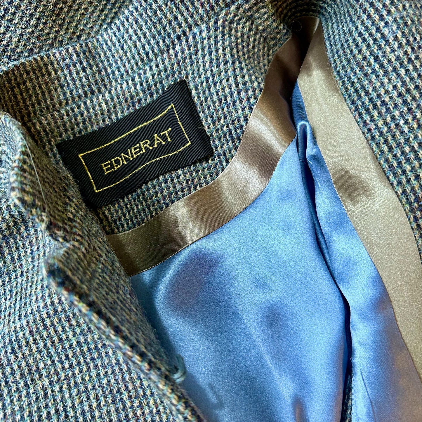 the long frink in small blue check lovat tweed image 11