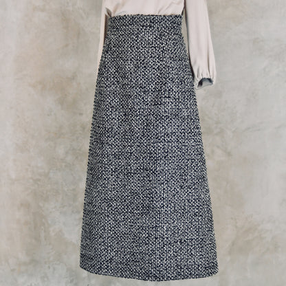 the waisted a-line skirt by elyan for ednerat in boucle image 3