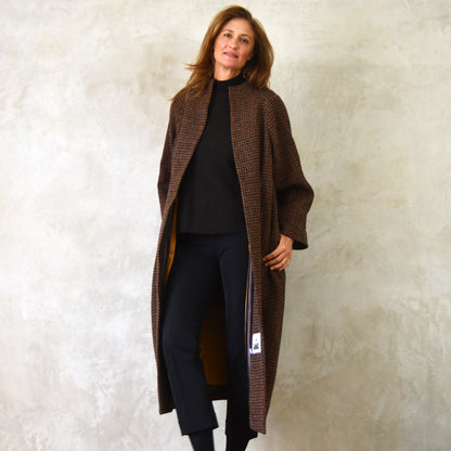 the long frink in dark check lovat tweed image 7