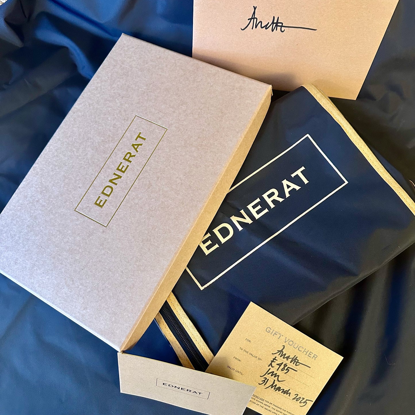 ednerat boxed carrier gift voucher image 1