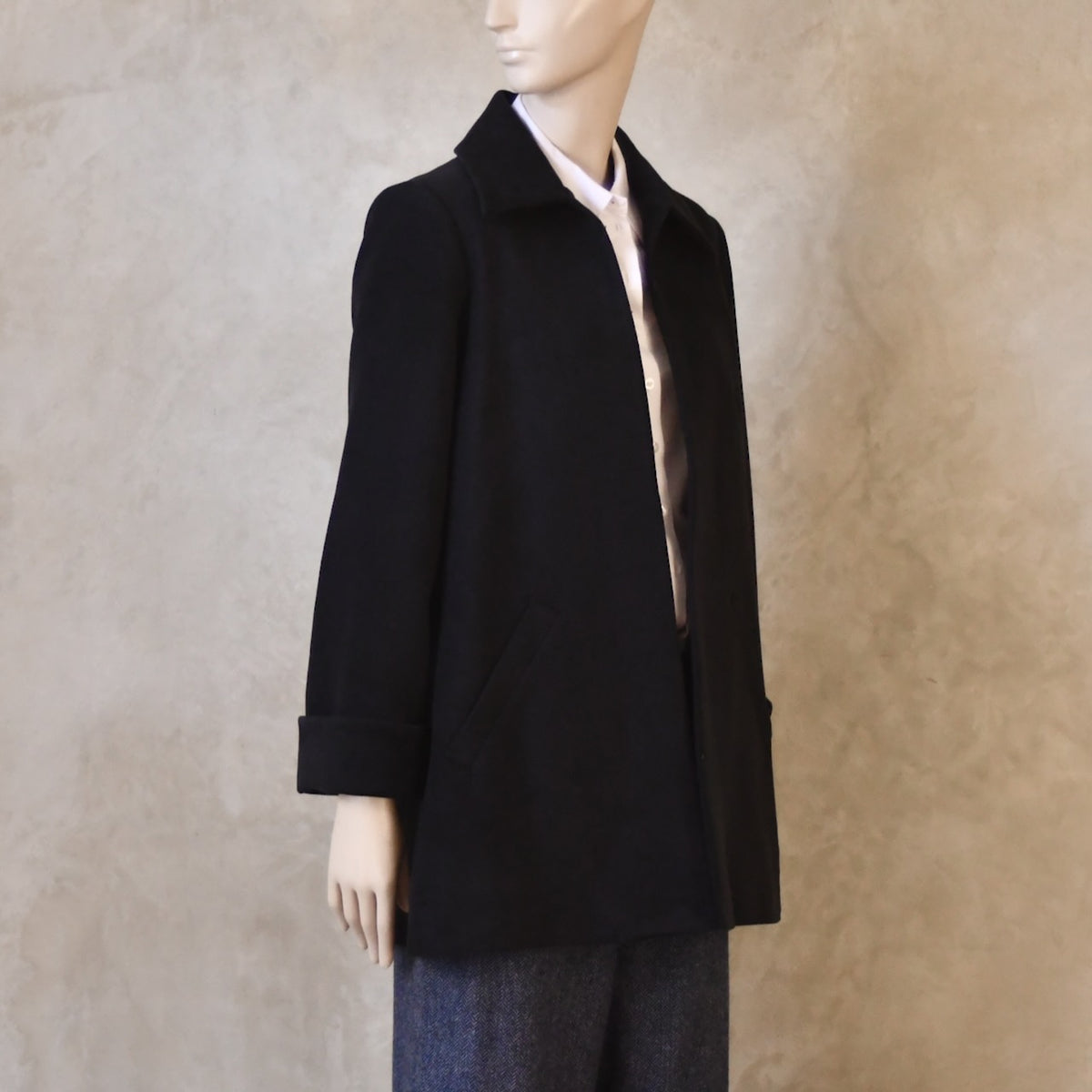 Swing Jacket in Dark Navy Moleskin