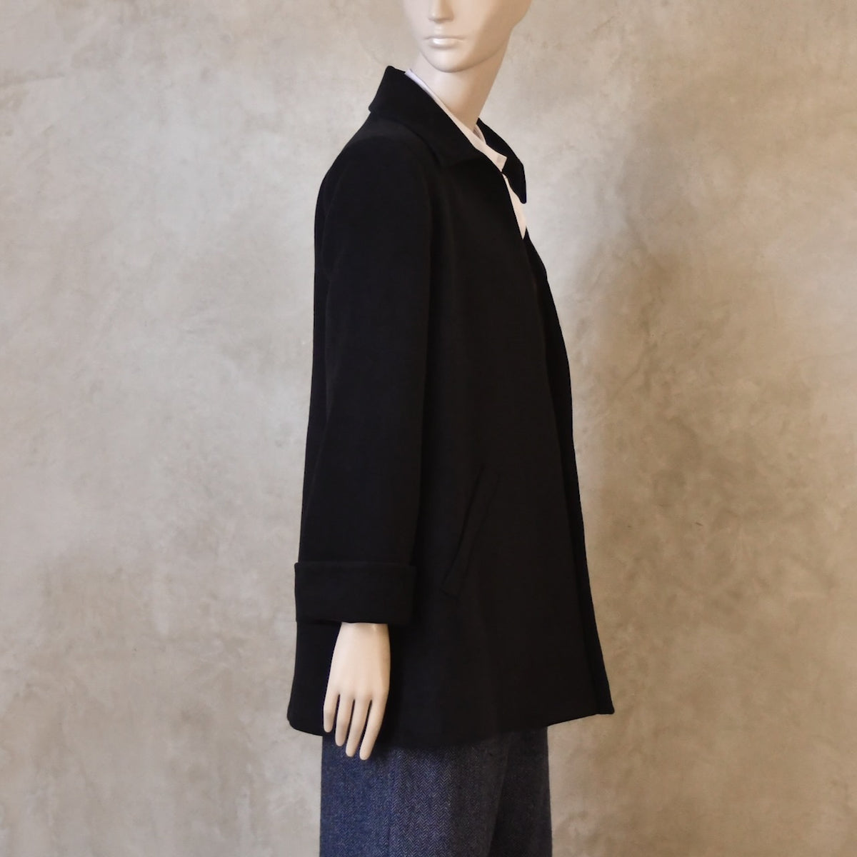 Swing Jacket in Dark Navy Moleskin