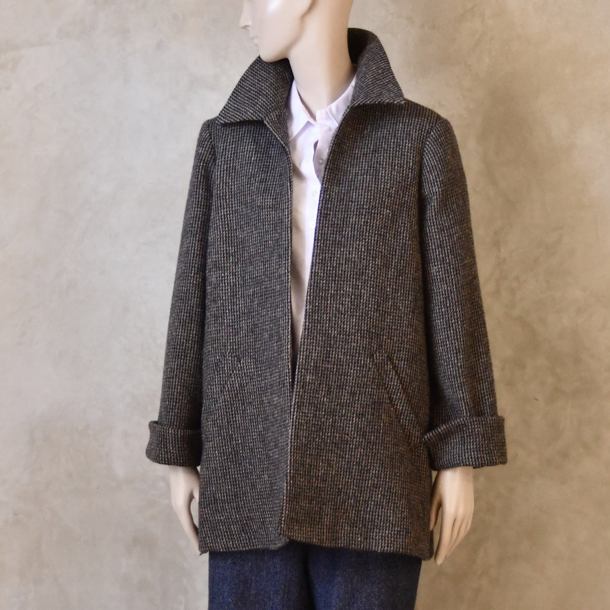 Swing Jacket in Warm Blue Check Lovat Tweed