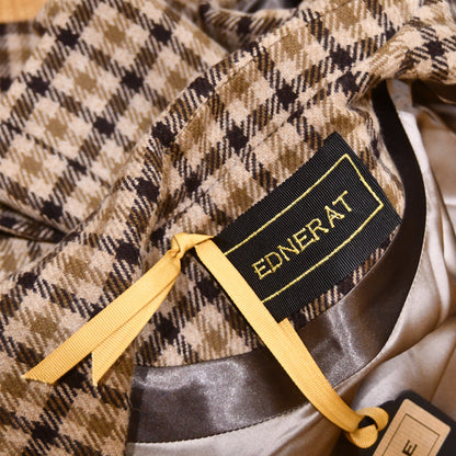 Brown Check Swing Jacket – Lining Detail
