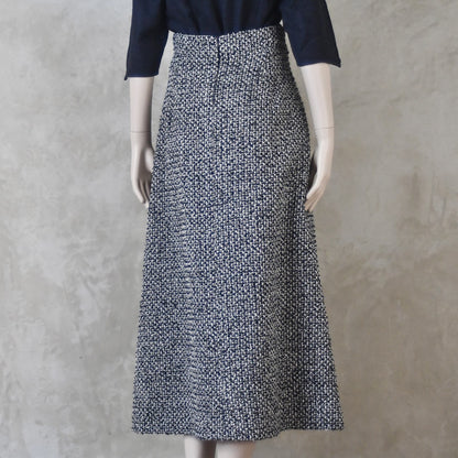 La Falda Evasé Ceñida de Bouclé