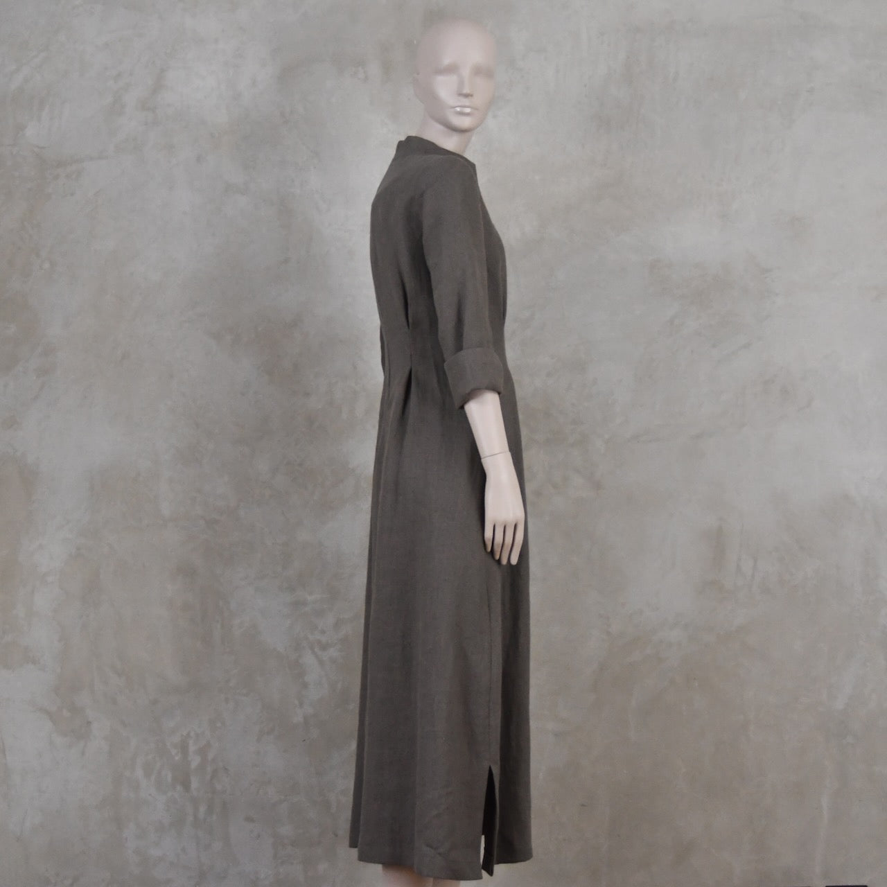 The Waisted Dress in Fossil Mid Weight Irish Linen