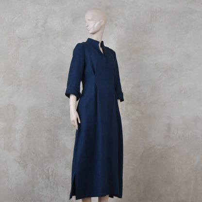 16 – The Waisted Dress in Navy Mid Weight Irish Linen