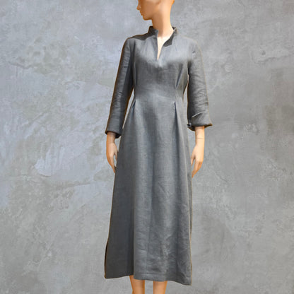 Bespoke Waisted Linen Dress with  Nehru Collar and V-Neck Front, Darted pleats to the front and three Quarter Length Sleeves.
Pure Irish Linen.
Handmade in London
Entirely Made in the British Isles.
