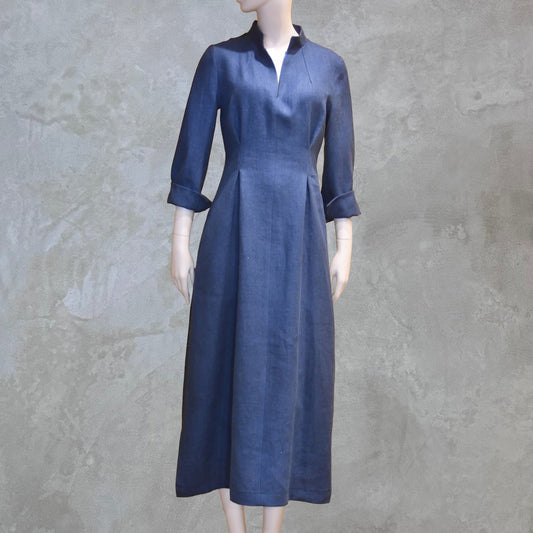 Bespoke Waisted Linen Dress with  Nehru Collar and V-Neck Front, Darted pleats to the front and three Quarter Length Sleeves.
Pure Irish Linen.
Handmade in London
Entirely Made in the British Isles.
