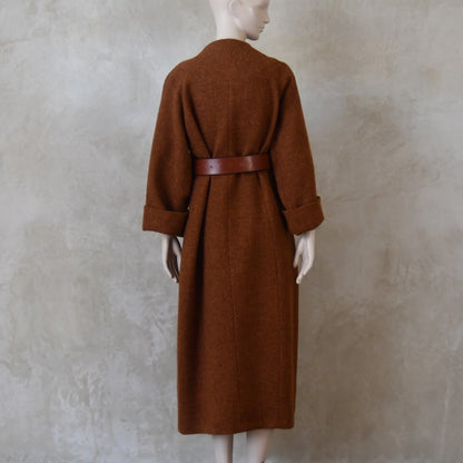 El abrigo largo Cocoon en tweed Lovat rojizo
