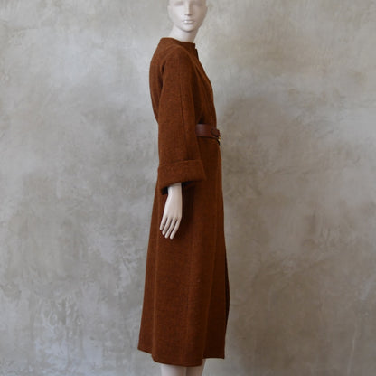 El abrigo largo Cocoon en tweed Lovat rojizo