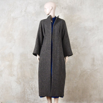 El abrigo largo Cocoon de tweed Lovat a cuadros pequeños azules