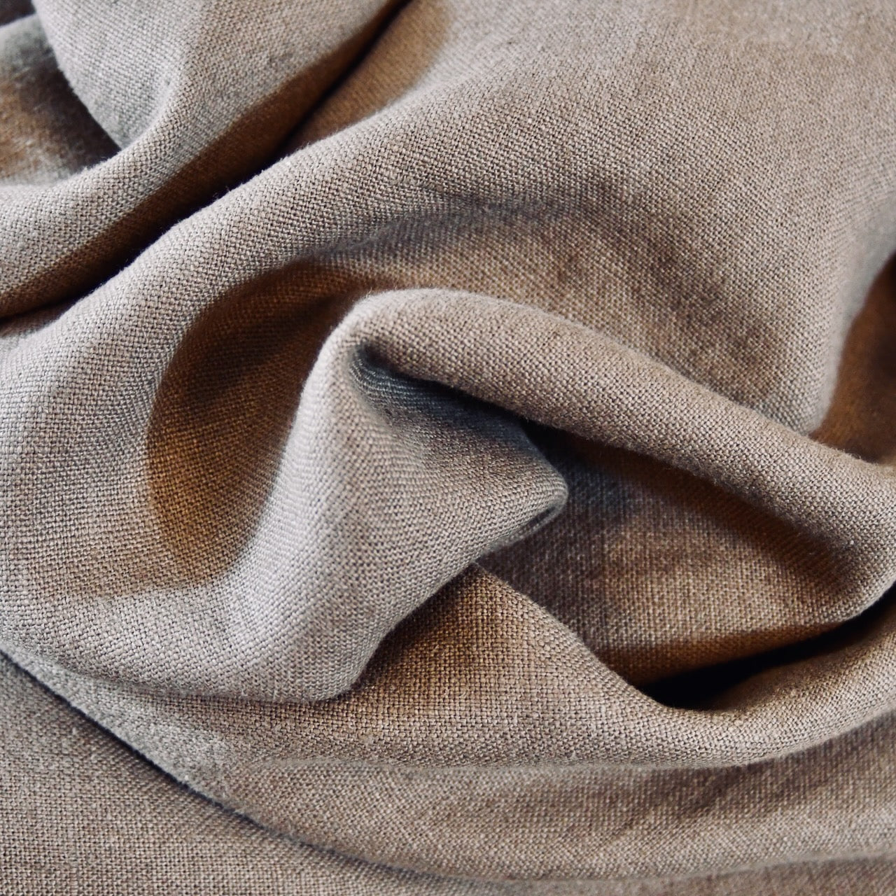 Fossil Coloured linen for Ednerat's bespoke Irish Linen coats, dresses, jackets and separates. All entirely made by hand in London.