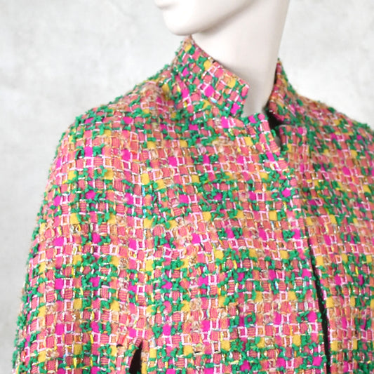 8 – El abrigo Clayton de buclé multicolor