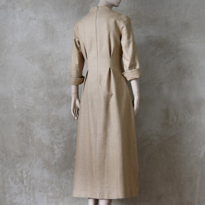 The Waisted Dress in Raffia Silk Matka