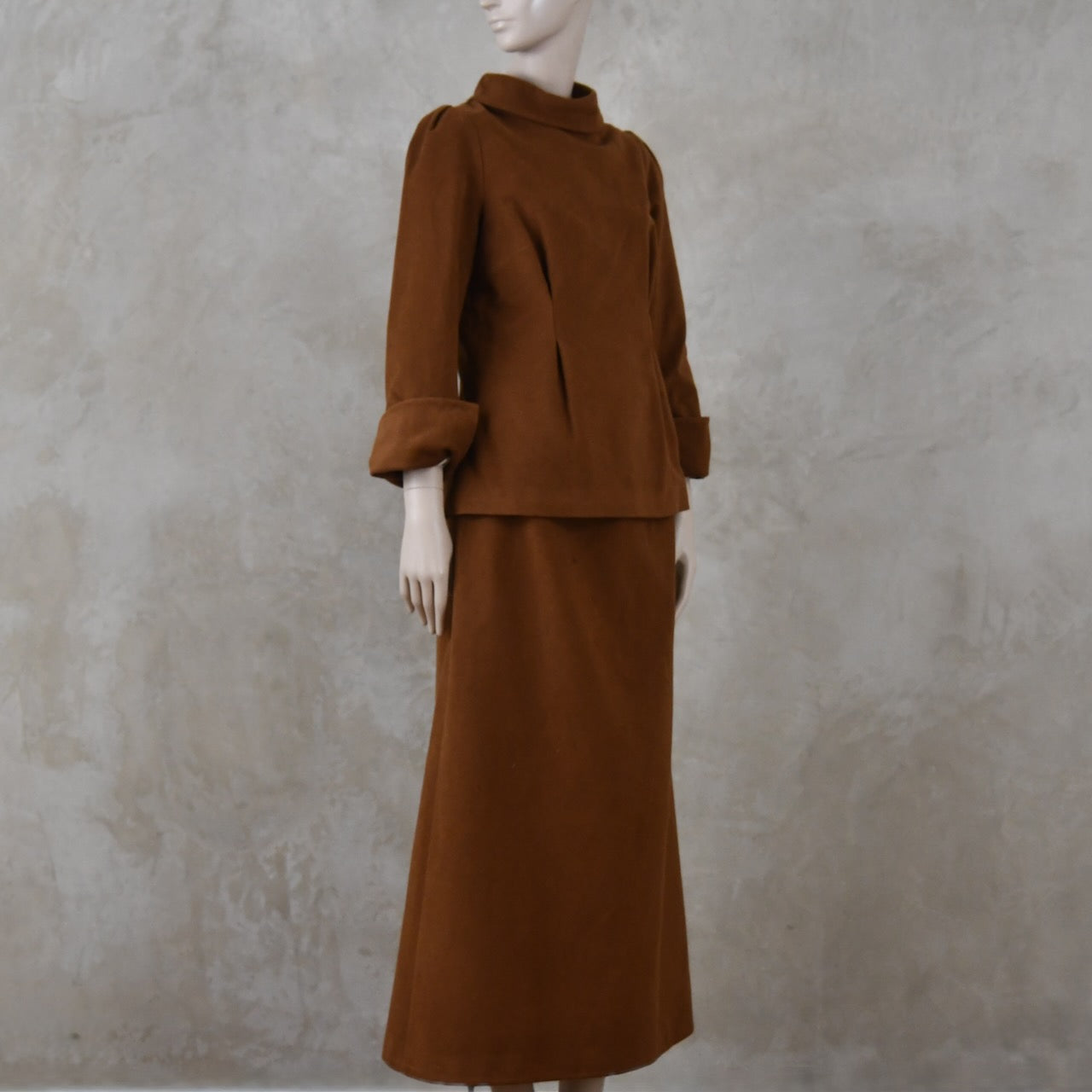 La Blusa Túnica Entallada de Terciopelo