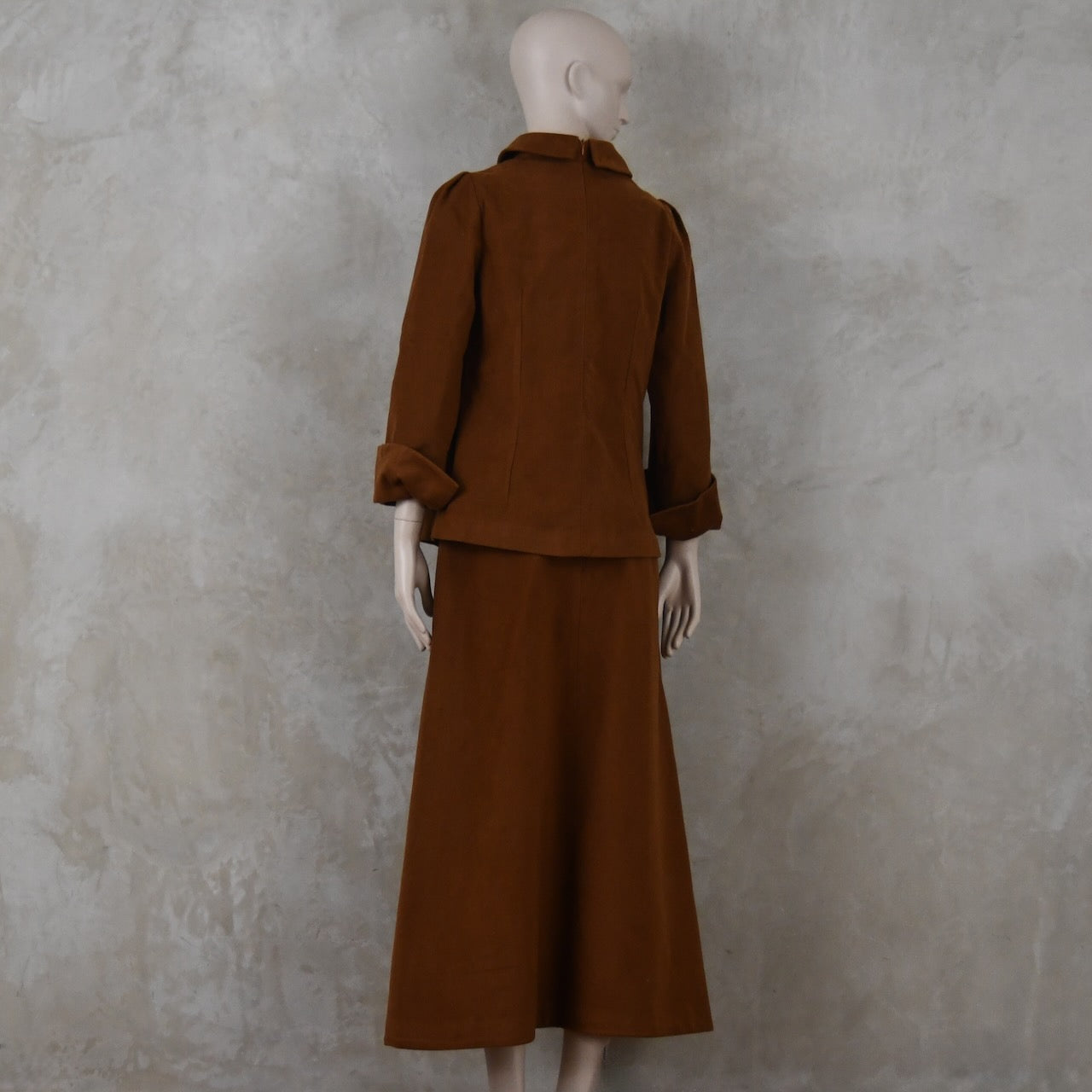 La Blusa Túnica Entallada de Terciopelo
