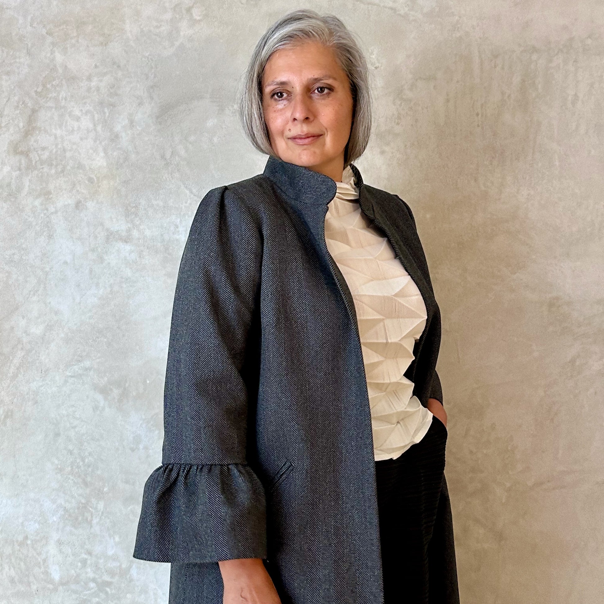 the brett coat in cashmere-lambswool herringbone flannel image 10