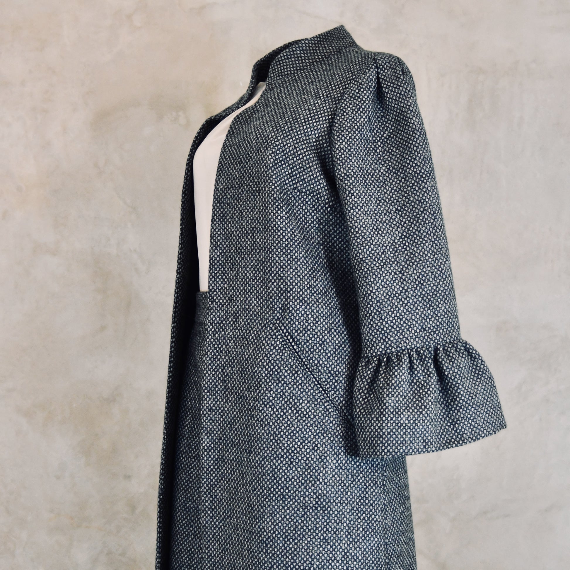 the brett in blue tiger eye tweed image 8