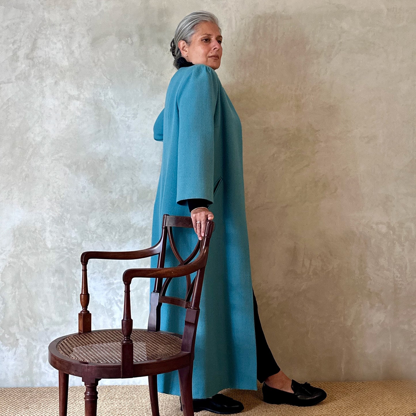 the burlison coat in wool crepe image 3
