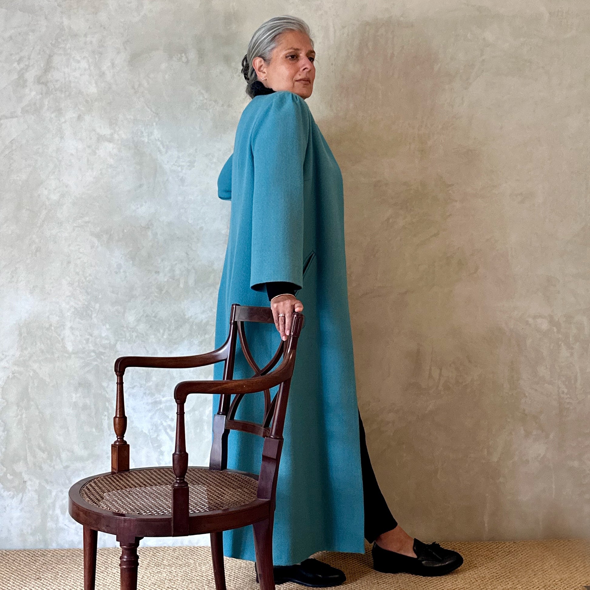 the burlison coat in wool crepe image 3