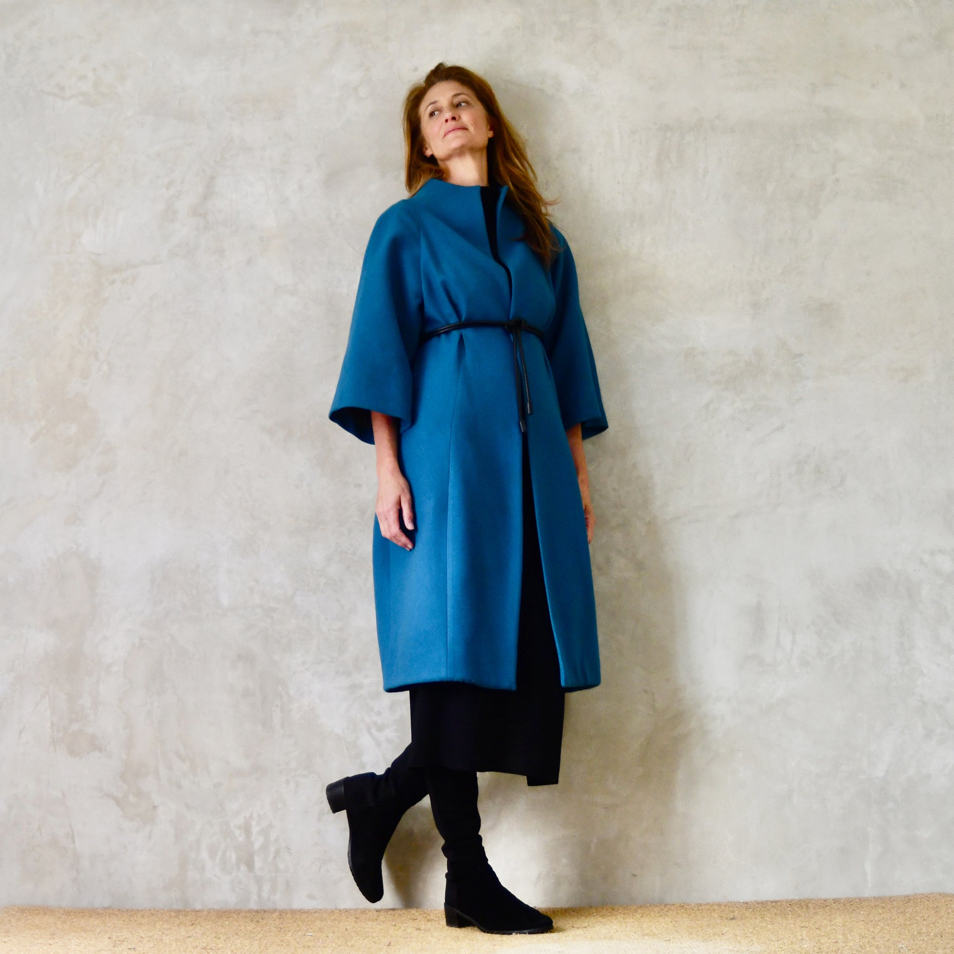 the frink in petrol blue merino flannel image 0