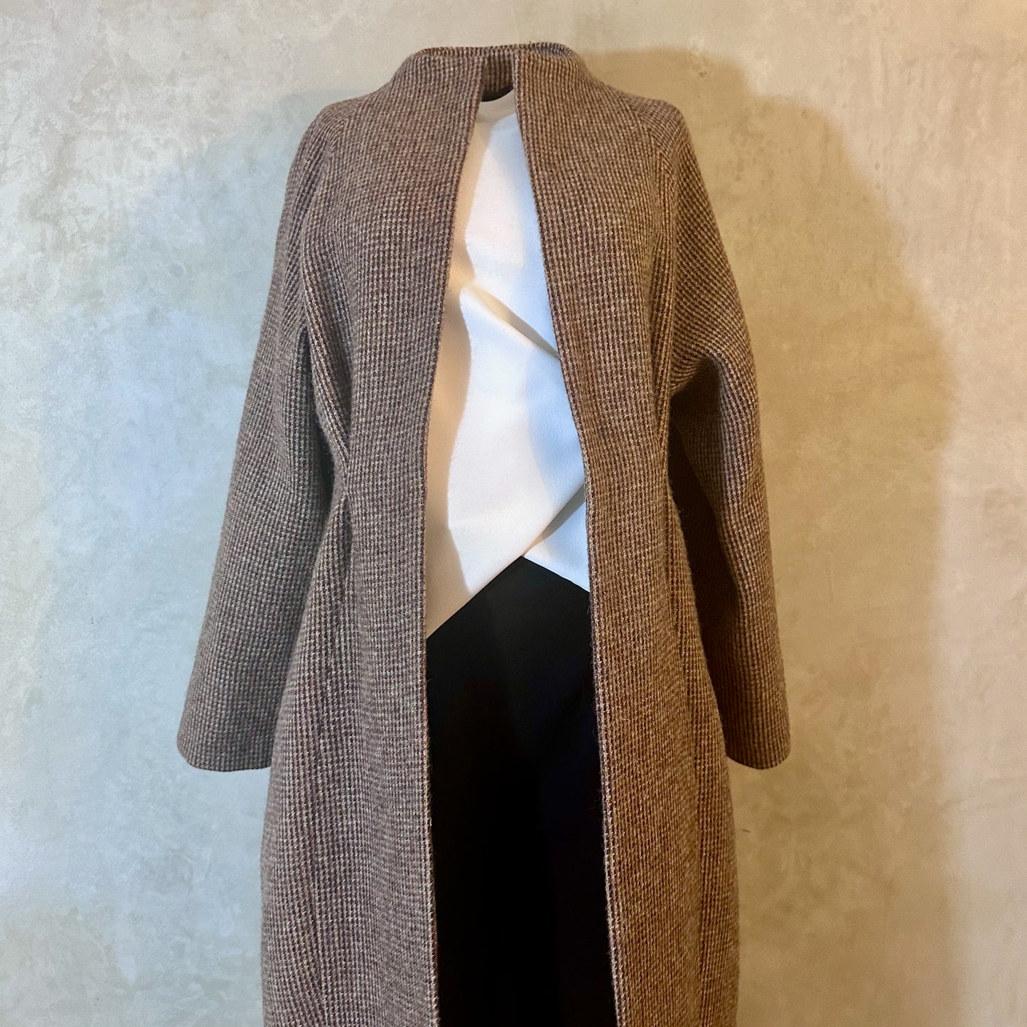 the long frink in small brown check lovat tweed image 3