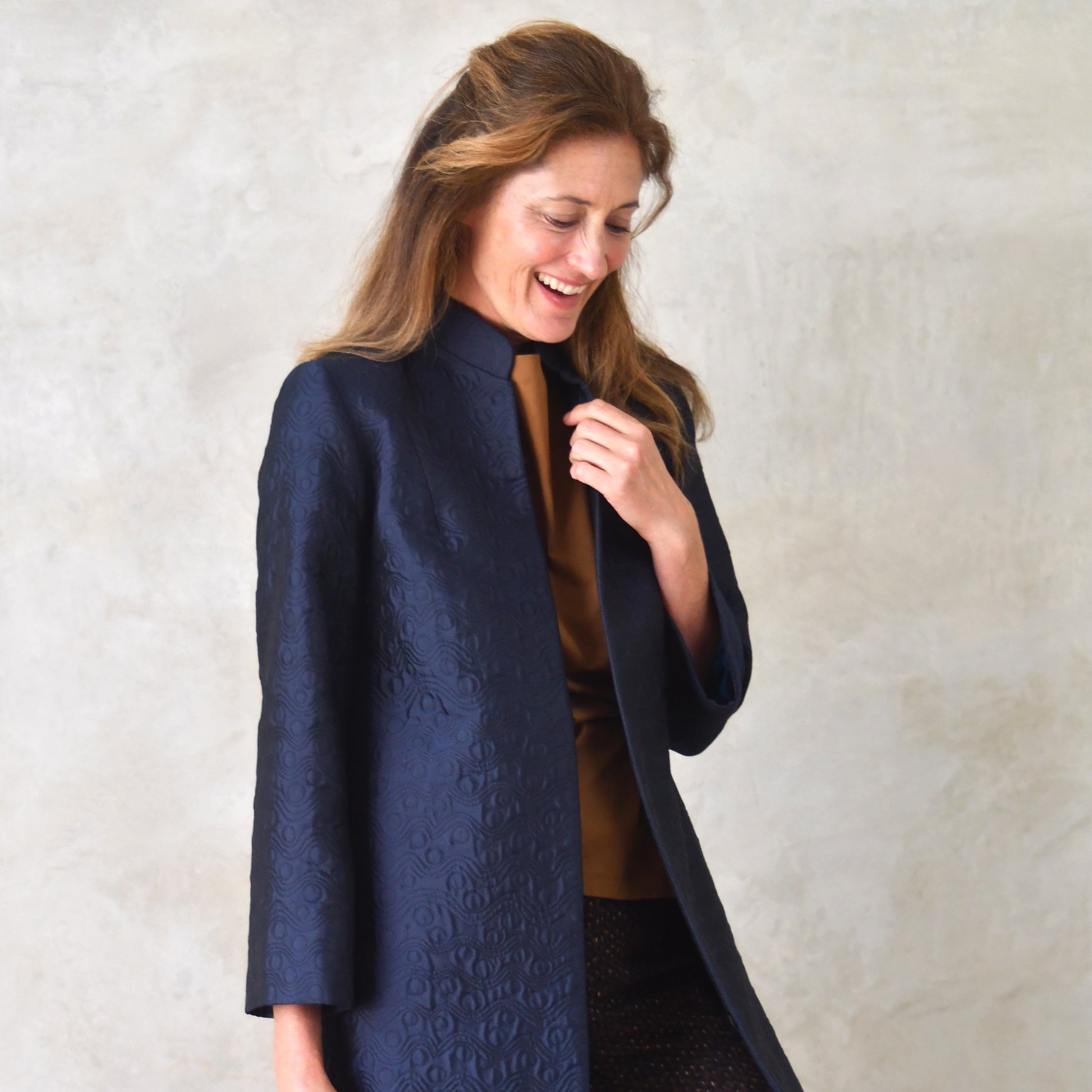 the garnett coat in dark navy bubble brocade image 11