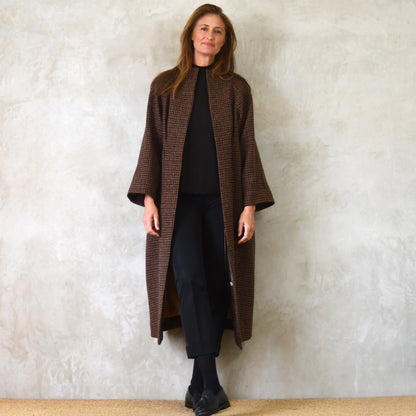 the long frink in dark check lovat tweed image 8