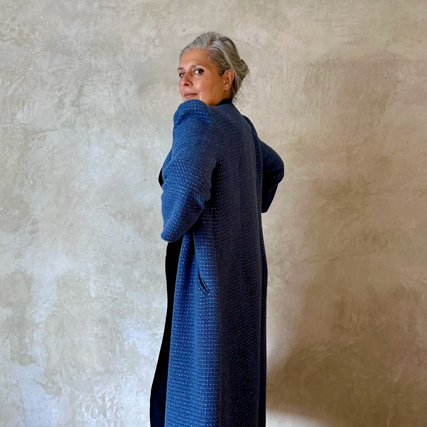 the burlison in iridescent blue boucle image 2